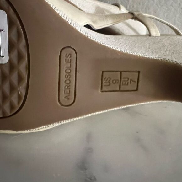 Aerosols Gardenia Sling Back Wedge Heels Fabric Upper Leather Beige Cream New - Picture 10 of 10
